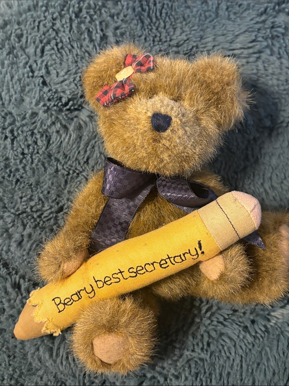 Collectible Boyd’s ‘Beary Best Secretary’Teddy Bear with Yellow Pencil Accessory